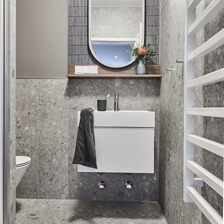 아파트 Esperance - Sauna Wellness Mit Terrasse 빈츠